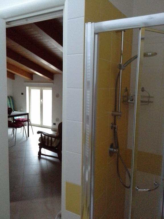 פונדי Casa Vacanze The Flea'S Home חדר תמונה